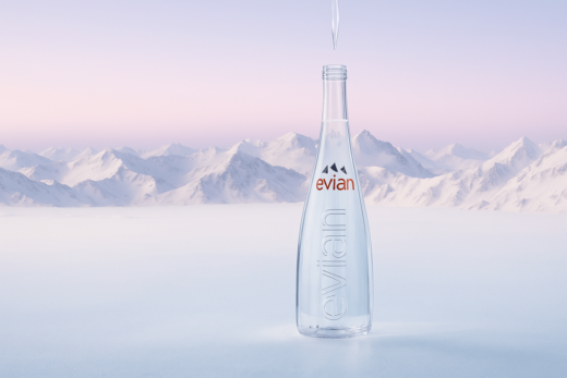 Evian : une eau minérale naturelle d’exception pour chaque moment